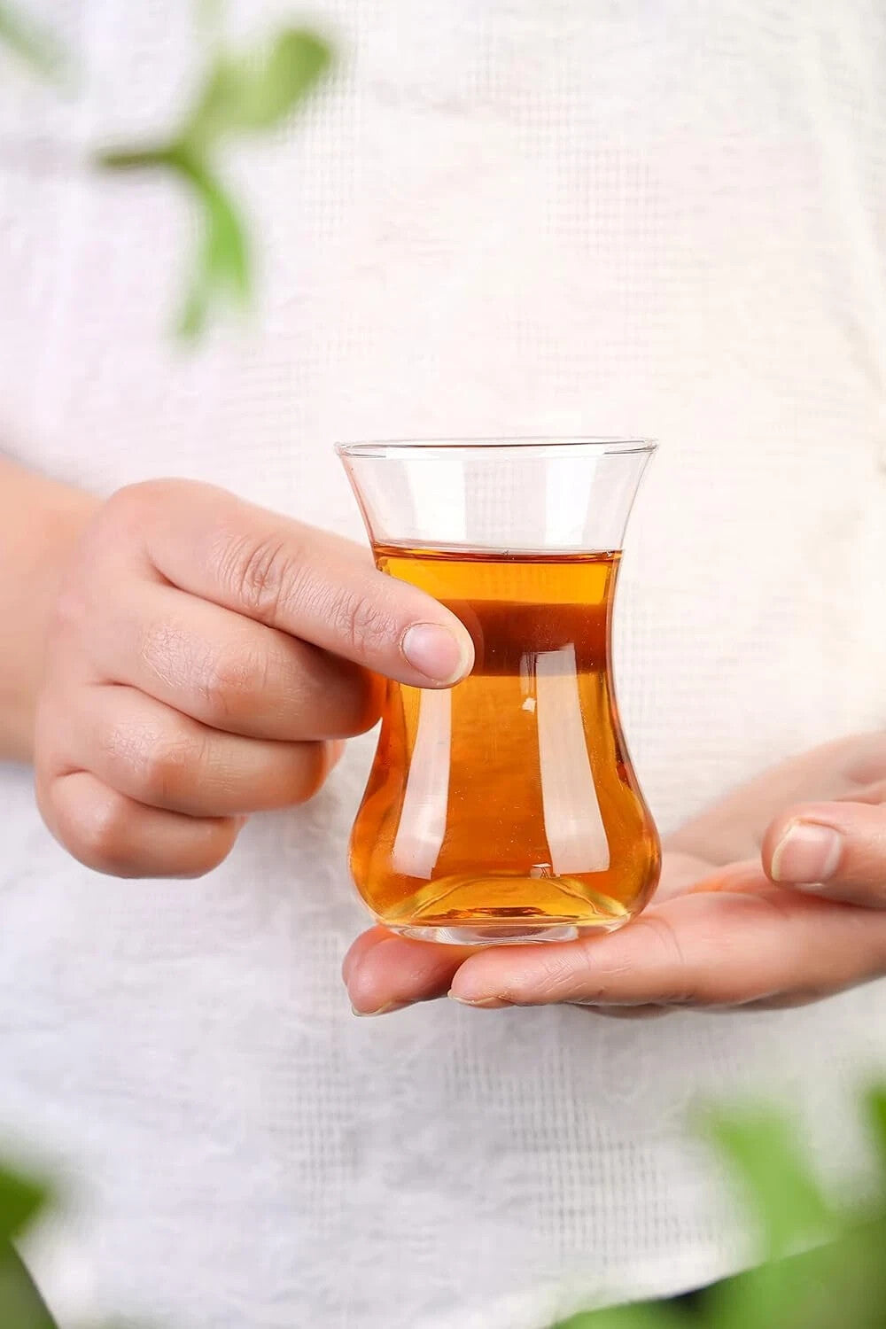 Elegant Turkish Tulip Tea Cup Set - 6 Beautiful Pieces for Authentic Enjoyment